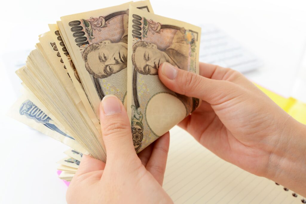 お金